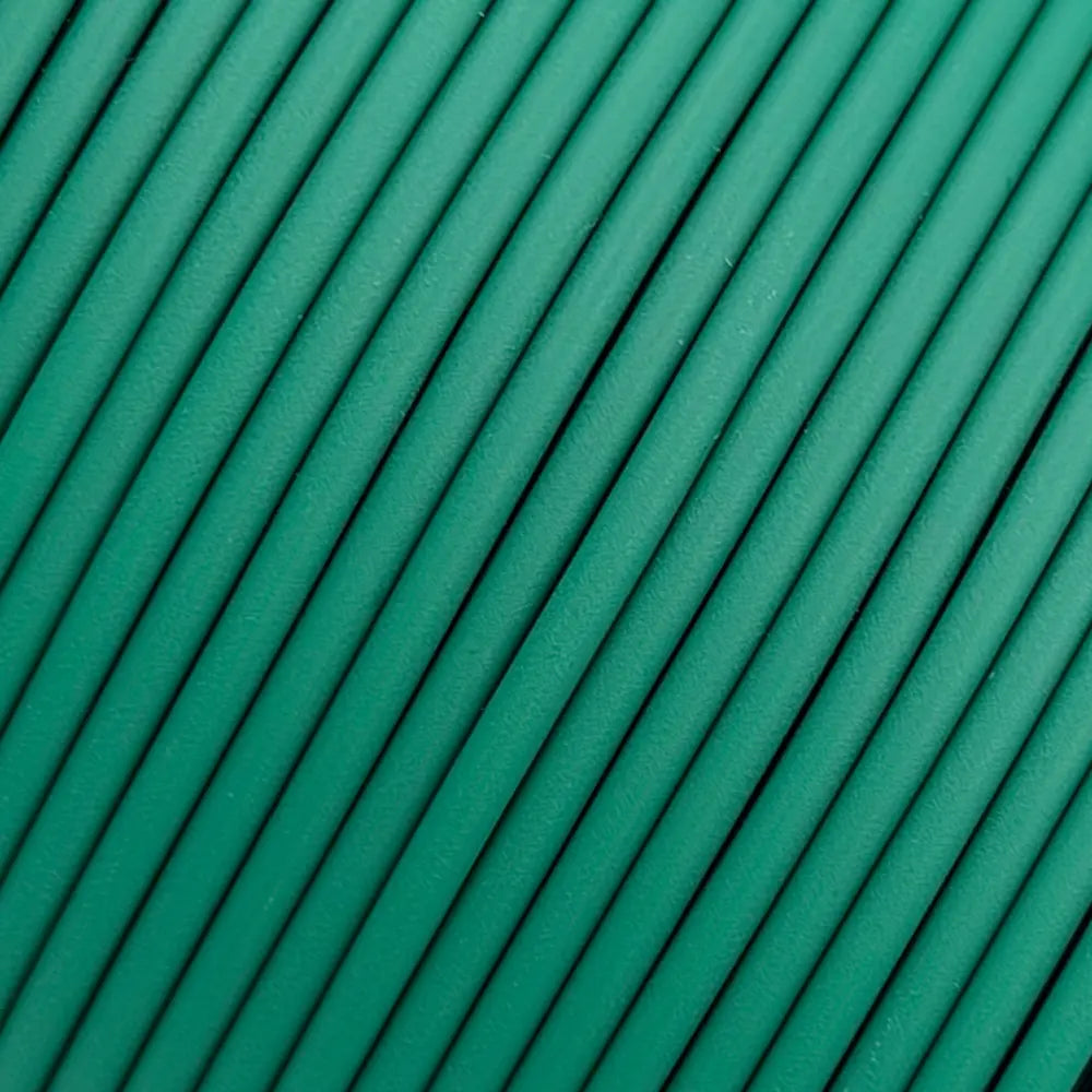 Filament Nahaufnahme von PLA+ Grün. Hersteller Filament Unger