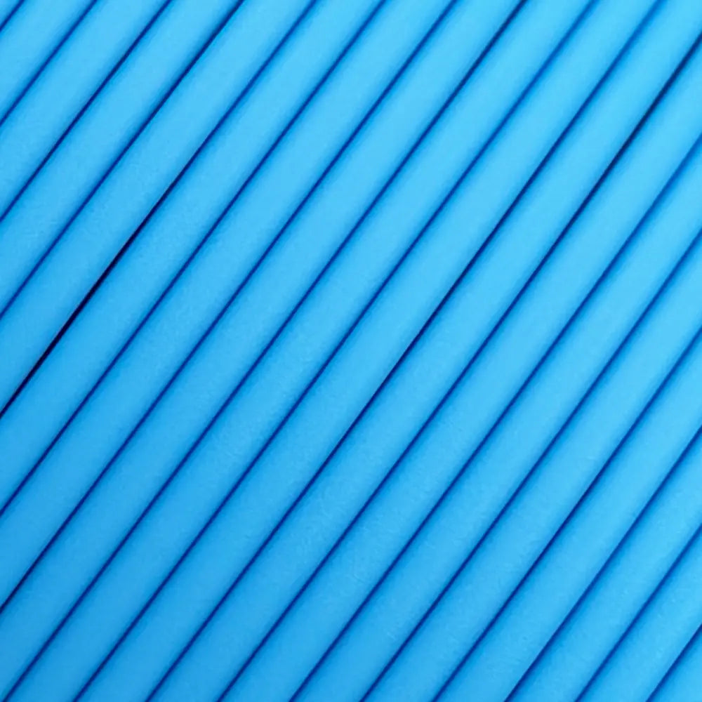 Filament Nahaufnahme von PLA+ Himmelblau. Hersteller Filament Unger
