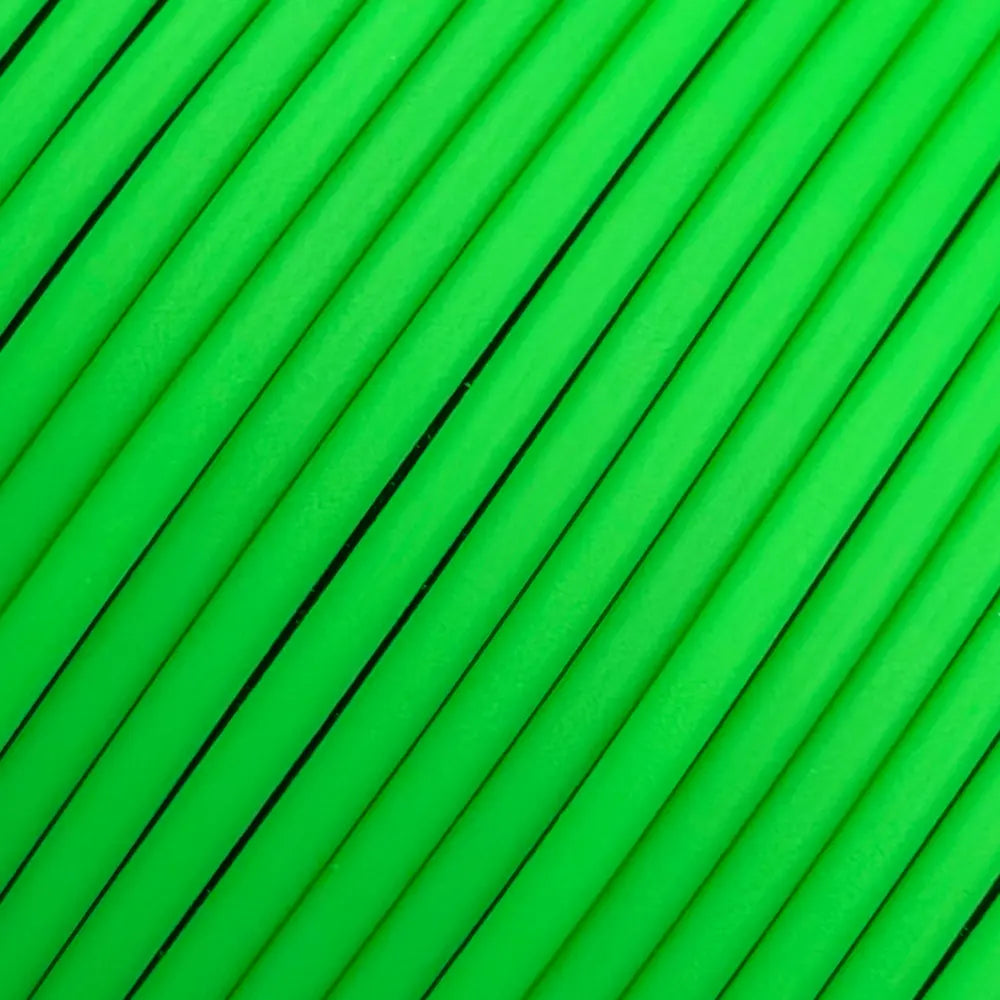 Filament Nahaufnahme von PLA+ Leuchtgrün. Hersteller Filament Unger