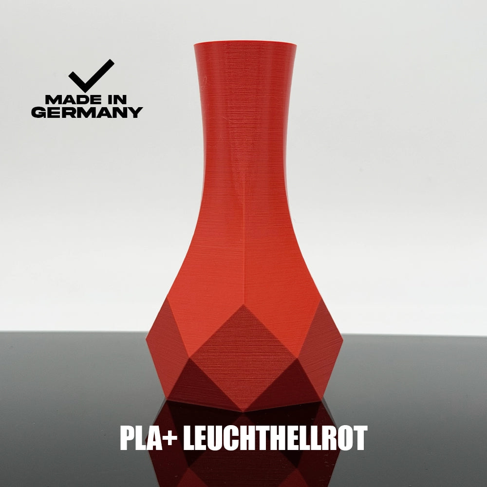 3D Gedruckte Vase aus PLA+ Leuchthellrot von Filament Unger - Made in Germany